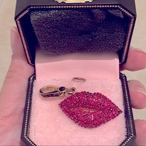 EUC Juicy Couture “Juicy Kiss” Pavé Lips Charm